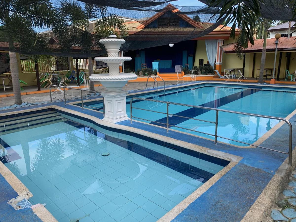 Rufina'S Leisure Center Hotel Tagum Exterior foto